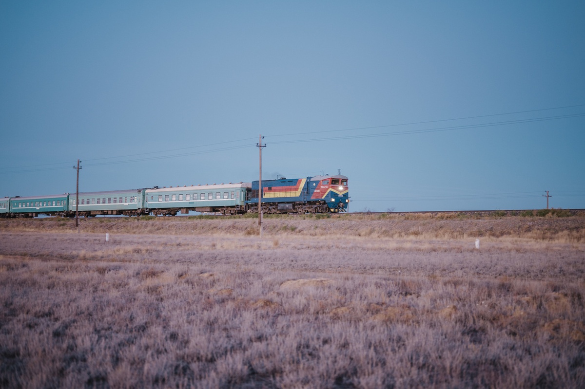 Sắc màu cuộc sống trên chuyến tàu ở Kazakhstan - 2
