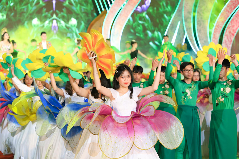 Lâm Đồng không tổ chức Festival Hoa Đà Lạt năm 2021 vì dịch diễn biến phức tạp - 1