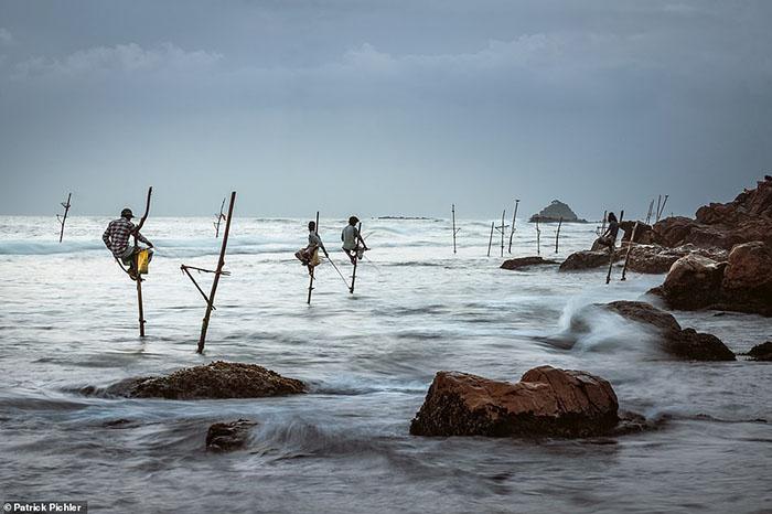 Sri Lanka với điểm đến du lịch ấn tượng "ngư dân câu cá trên cọc cà kheo" - 2