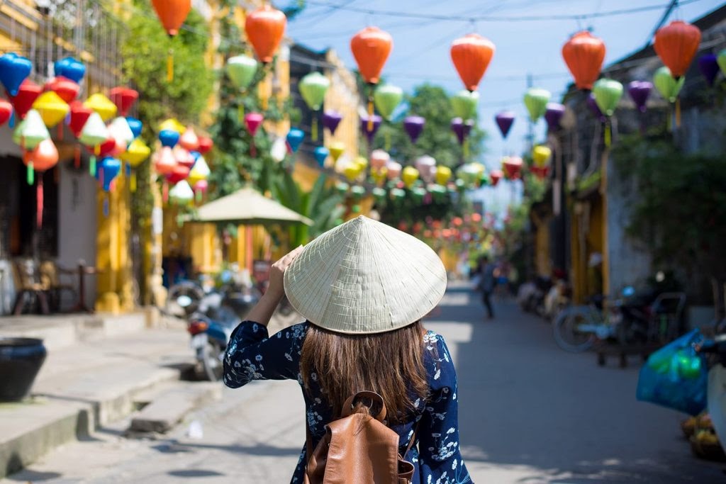 Việt Nam mở cửa đón khách quốc tế, dự báo 5.000 khách mỗi tháng - 4