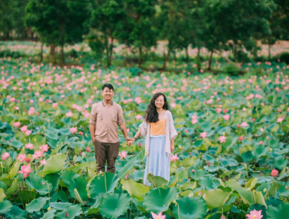 Chuyện hay - Đôi vợ chồng chụp ảnh nắm tay nhau đi khắp Việt Nam