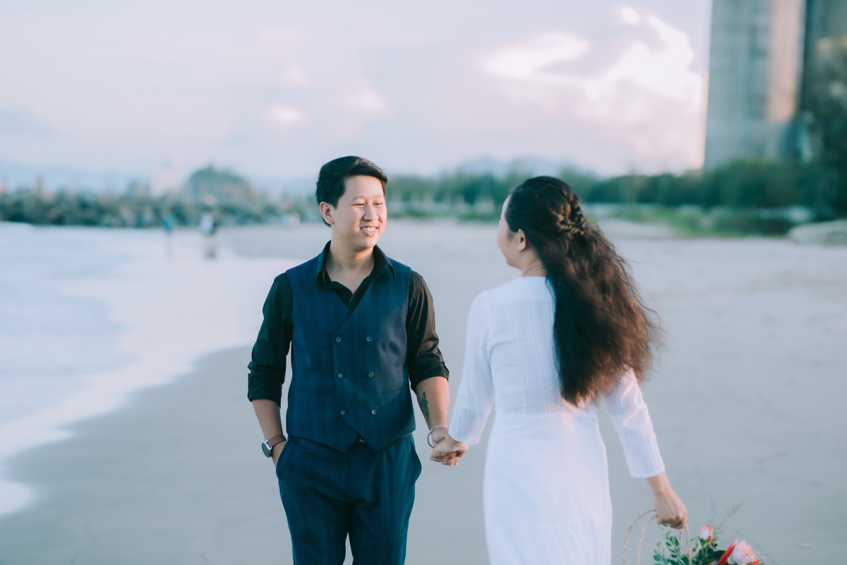 Đôi vợ chồng chụp ảnh nắm tay nhau đi khắp Việt Nam - 3
