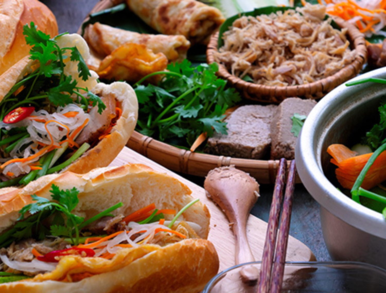 Những món ăn Việt 'làm mưa làm gió' trên đất Mỹ