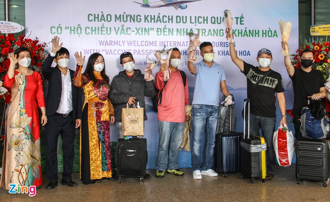 Hơn 40 du khách quốc tế đến Khánh Hòa sau dịch - 2
