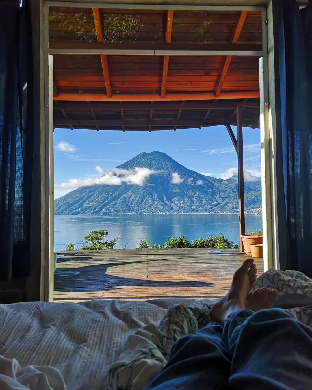 10 căn phòng dịch vụ Airbnb xuất sắc nhất thế giới - 4