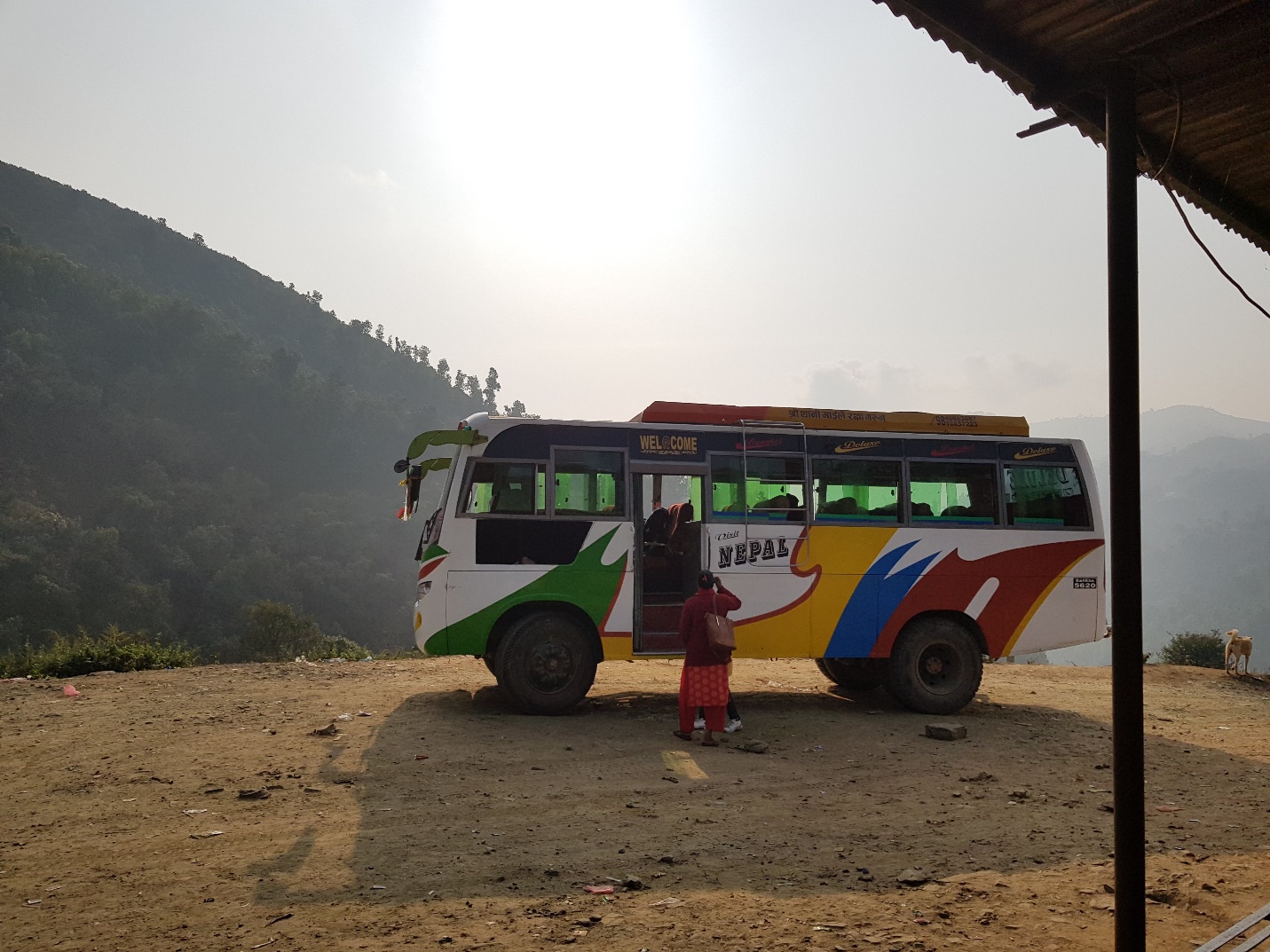 Thăm quê người bạn Nepal, khách Việt sửng sốt với những điều “không tưởng” - 2
