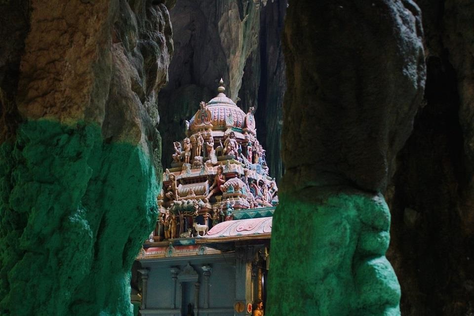 Khám phá hang động Batu, nơi thờ phụng linh thiêng nhất Malaysia - 7