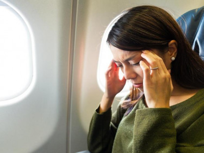 Bí quyết - 6 mẹo giảm ù tai khi đi máy bay để chuyến hành trình thoải mái hơn