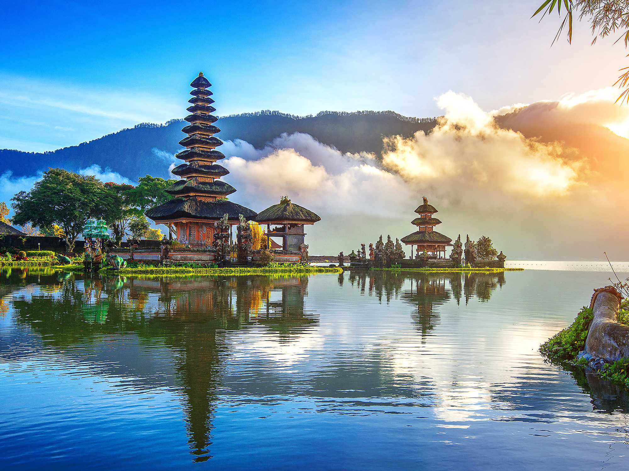 Đảo Bali, Indonesia: Sáu tuần mở cửa không một bóng du khách - 1