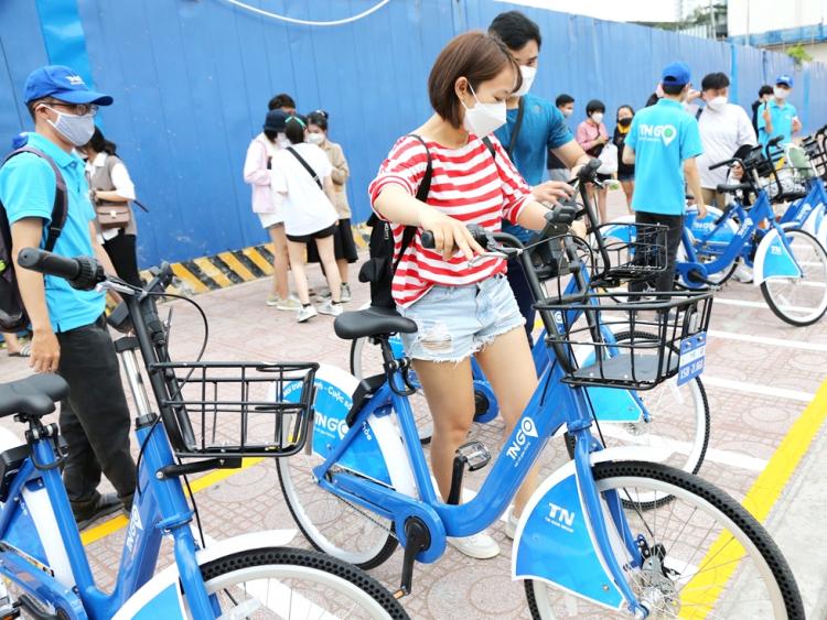 TP.HCM triển khai dịch vụ xe đạp công cộng cho người dân và du khách