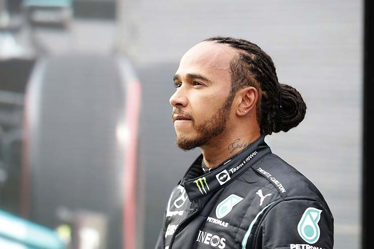 Nóng nhất thể thao tối 16/12: Mercedes bỏ khiếu nại chức vô địch vì Hamilton - 1
