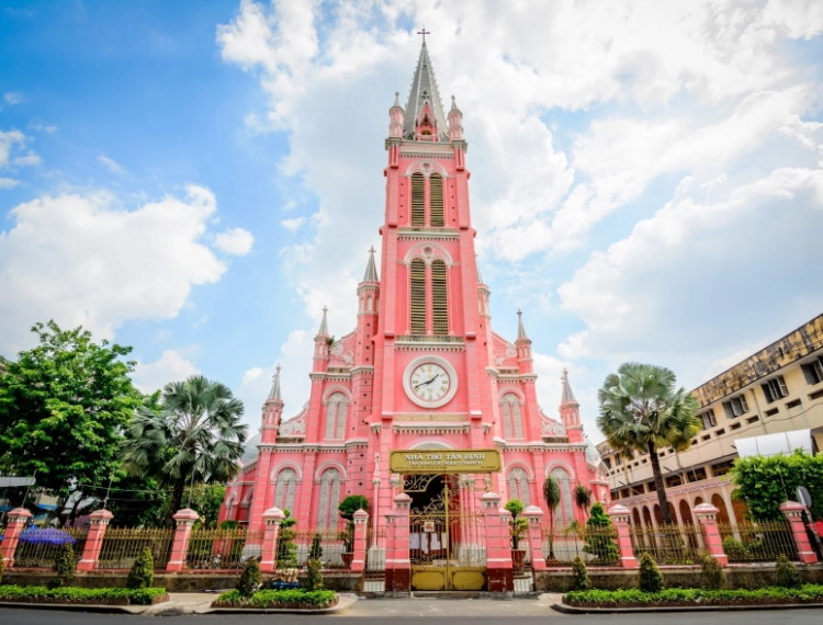 Ghé thăm nhà thờ Tân Định mùa lễ Giáng sinh