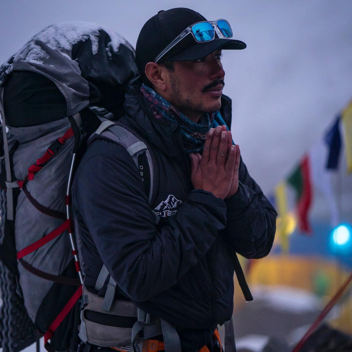Chinh phục 14 đỉnh núi cao nhất thế giới trong 7 tháng - 4