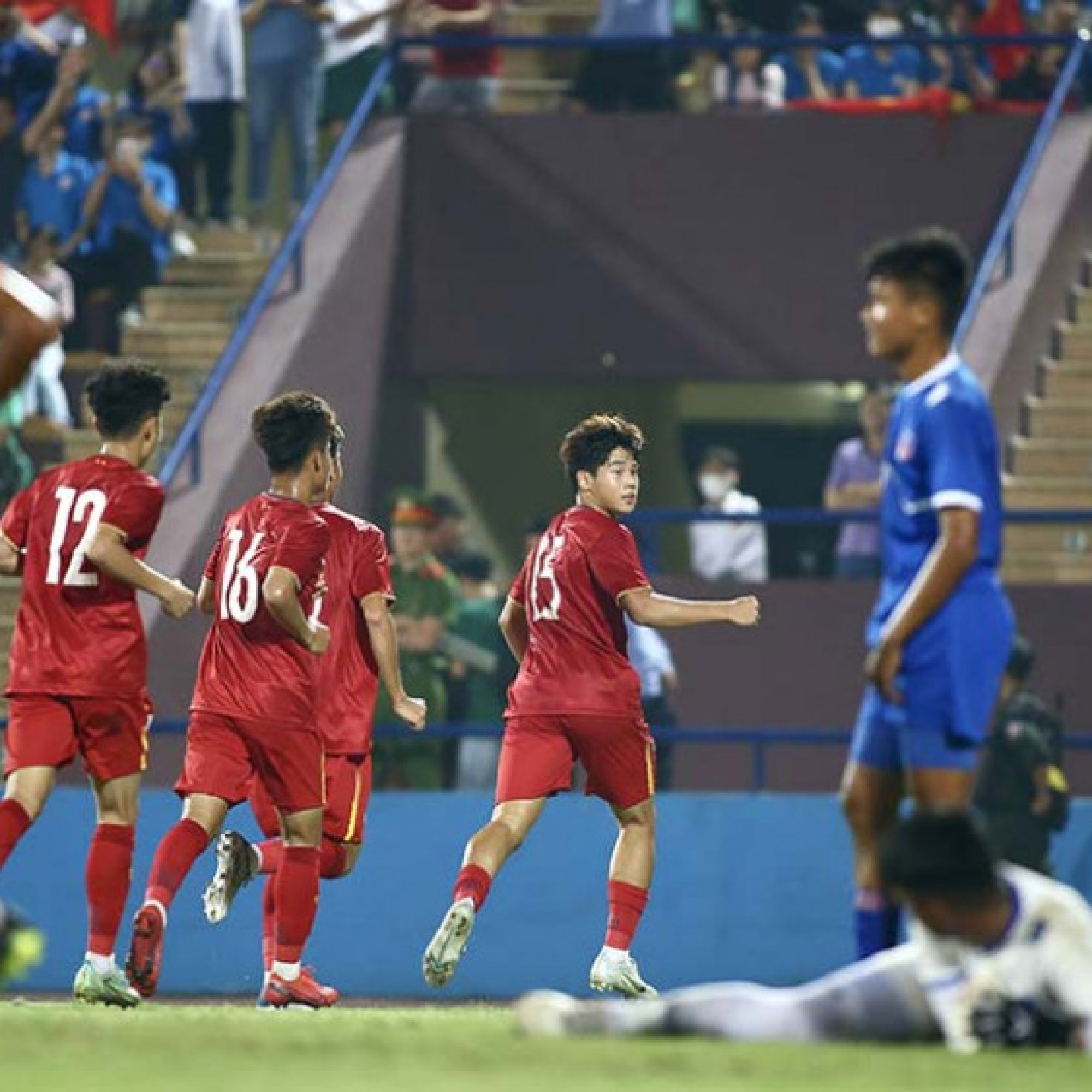  - Kết quả bóng đá U17 Việt Nam - U17 Nepal: "Hủy diệt" 5 bàn, lợi thế đấu Thái Lan (Vòng loại U17 châu Á)