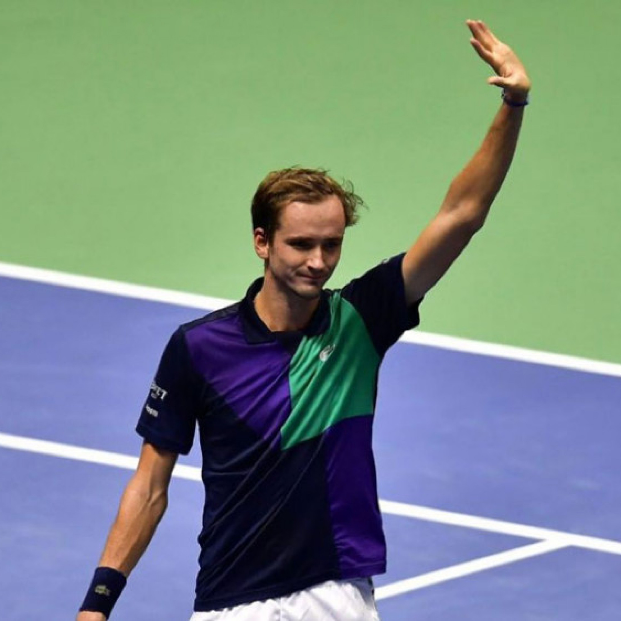  - Nóng bỏng tennis ATP 500: Medvedev chờ ngáng chân Djokovic, Kyrgios bỏ cuộc gây sốc
