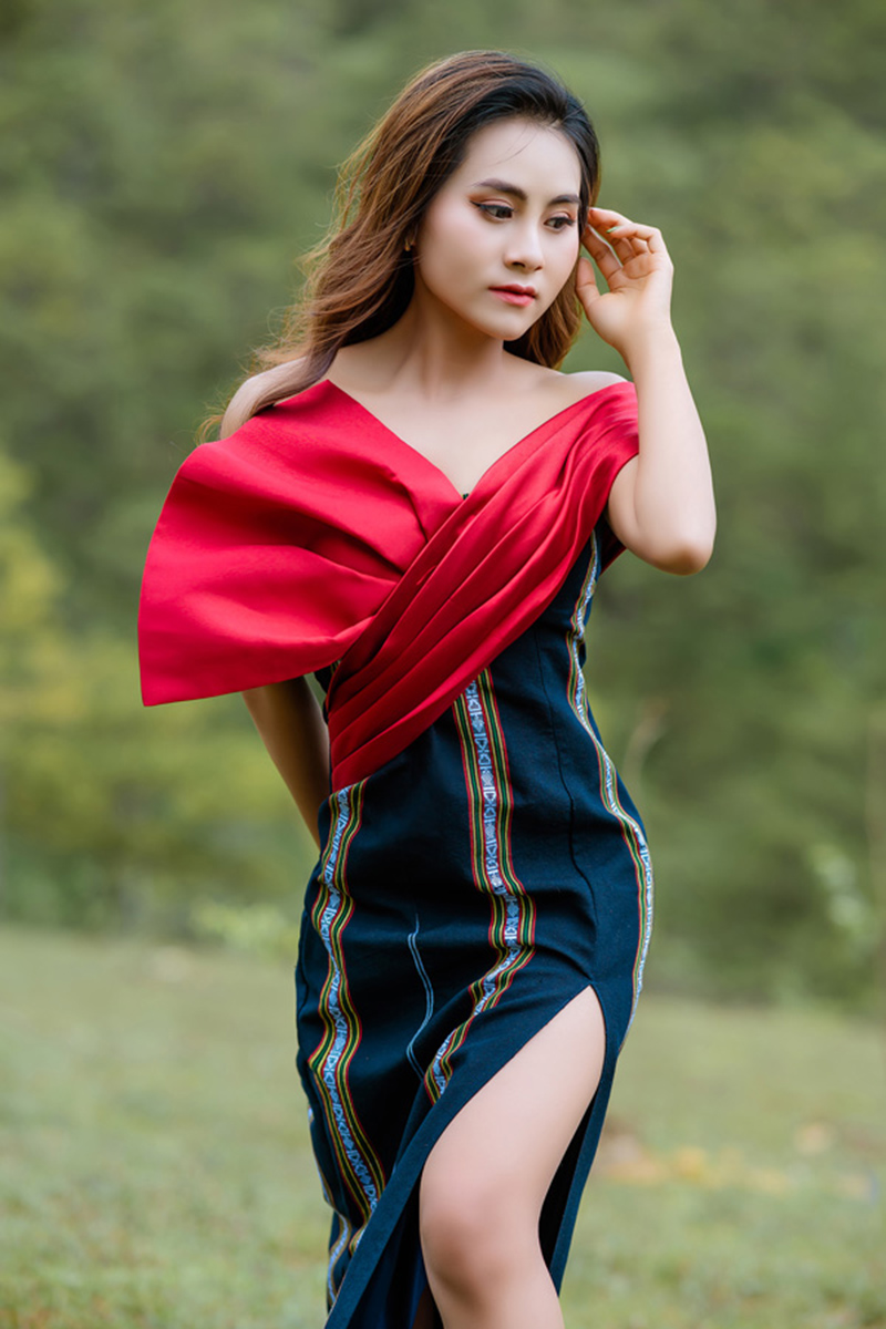 Cách tân thổ cẩm - 1