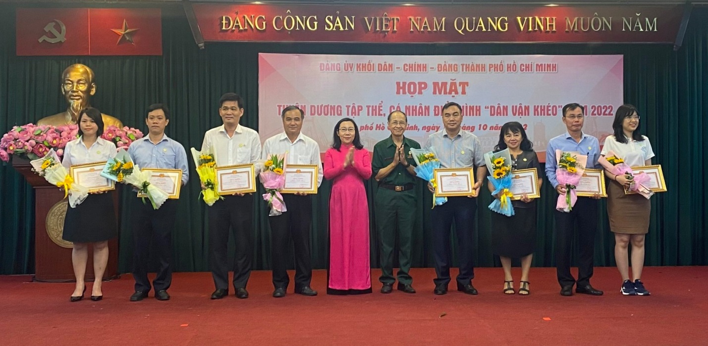 Tuyên dương các điển hình “Dân vận khéo” năm 2022 - 4