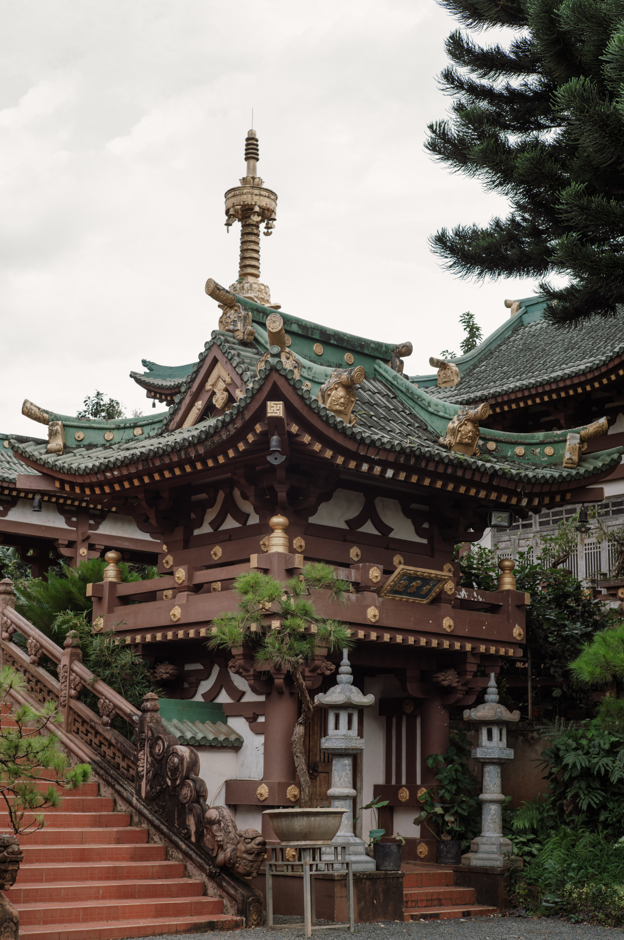 Ngôi chùa kiến trúc độc đáo, khuôn viên xanh mát nổi tiếng nhất Gia Lai - 9