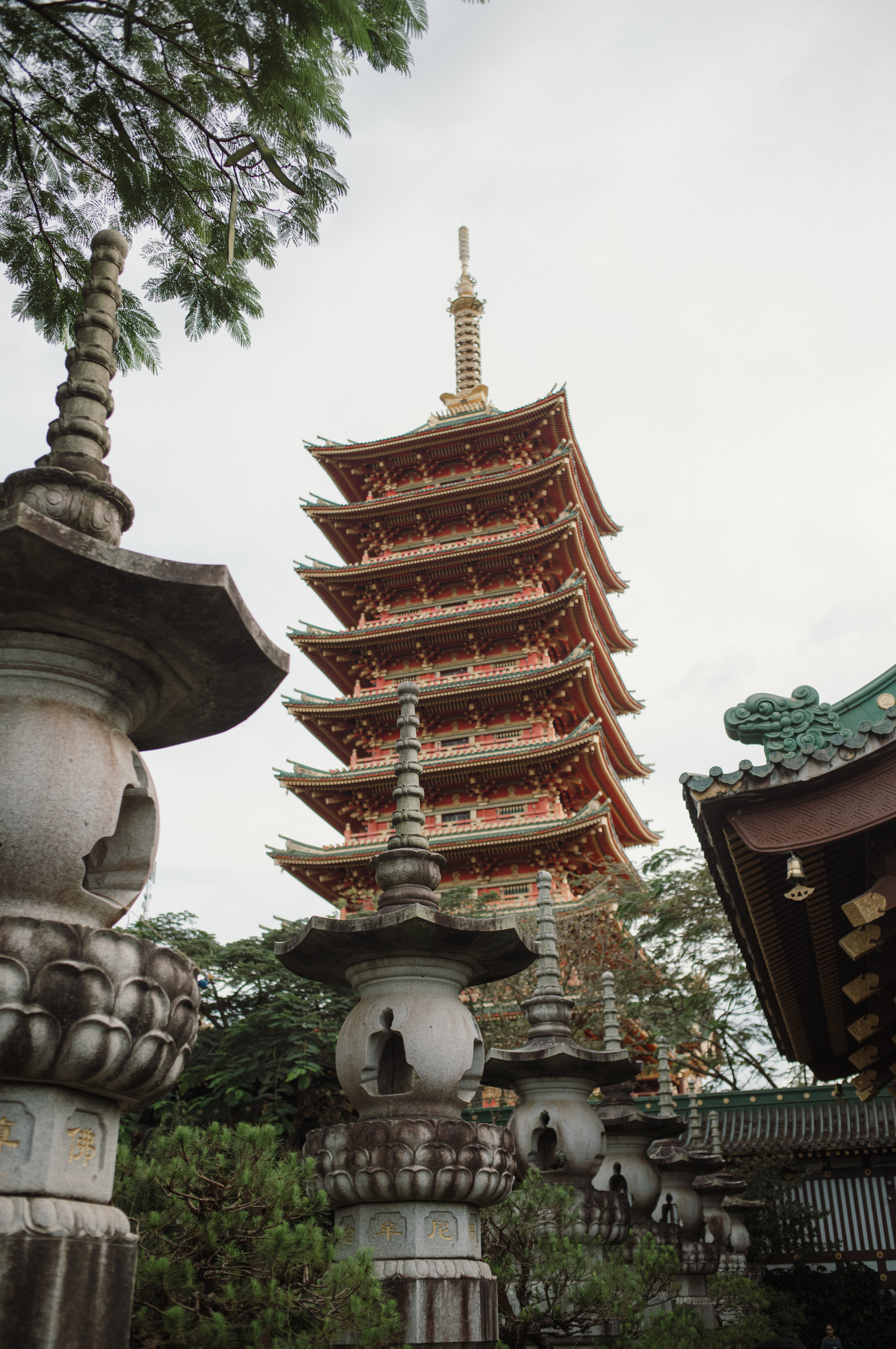 Ngôi chùa kiến trúc độc đáo, khuôn viên xanh mát nổi tiếng nhất Gia Lai - 17