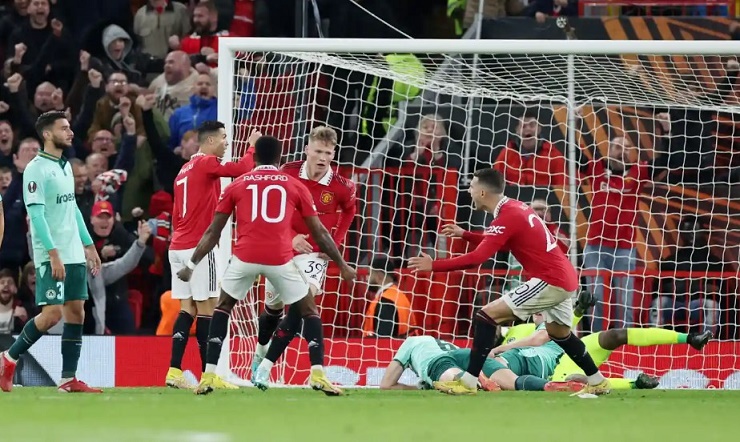 Cực nóng bảng xếp hạng Europa League: MU - Arsenal thắng nhọc, đứng thứ mấy? - 2