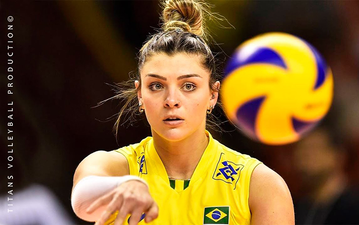 Người đẹp đại chiến chung kết bóng chuyền thế giới: Hot girl Serbia và Brazil so tài - 10