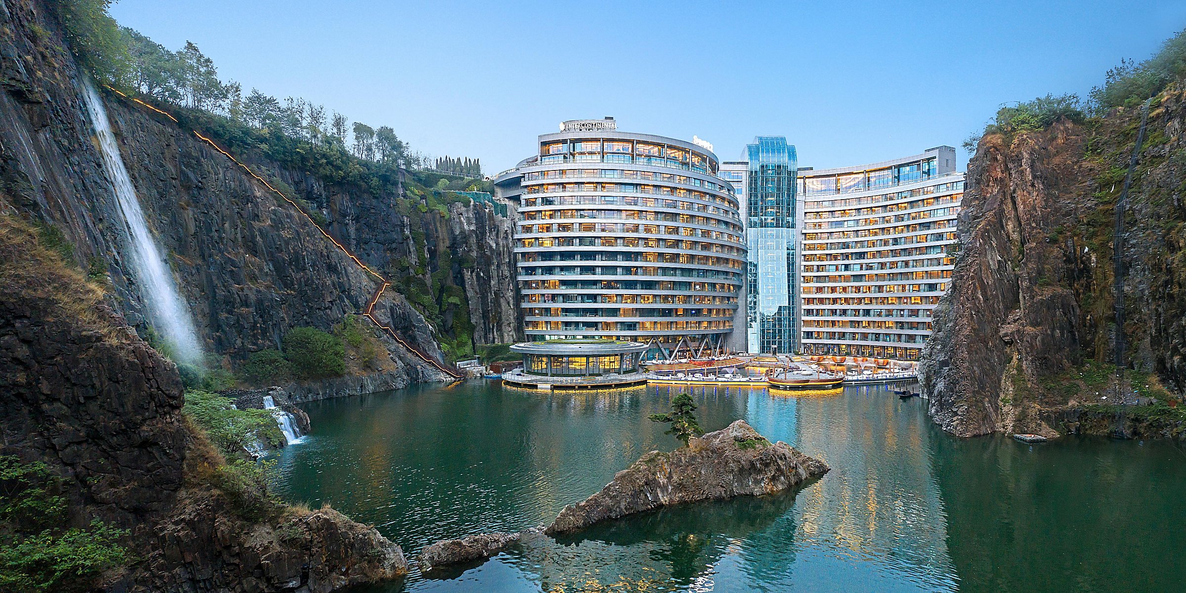 7 khách sạn có thiết kế độc đáo bậc nhất Trung Quốc - 2