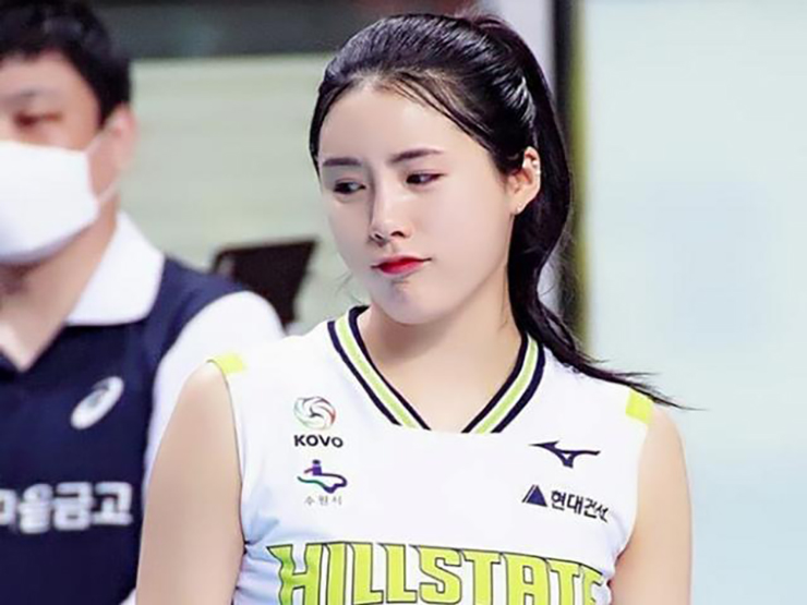 Bích Tuyền 1m88 đập bóng “sấm sét”, người đẹp bóng chuyền Lee Jae Young gây &#34;bão&#34; - 6