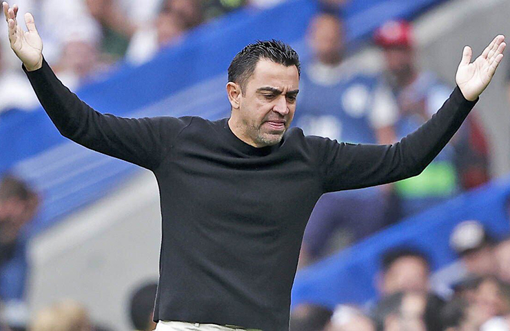 Xavi thừa nhận dễ bị sa thải, hé lộ nhiệm vụ bắt buộc ở Barca - 1
