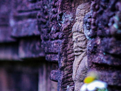 Du khảo - Ngắm tháp cổ ngàn năm rêu phong, không thua gì Ankor Wat