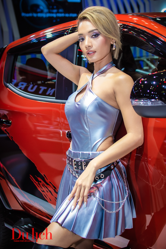 Người đẹp và siêu phẩm tại Triển lãm ô tô Việt Nam – VMS 2022 - 10