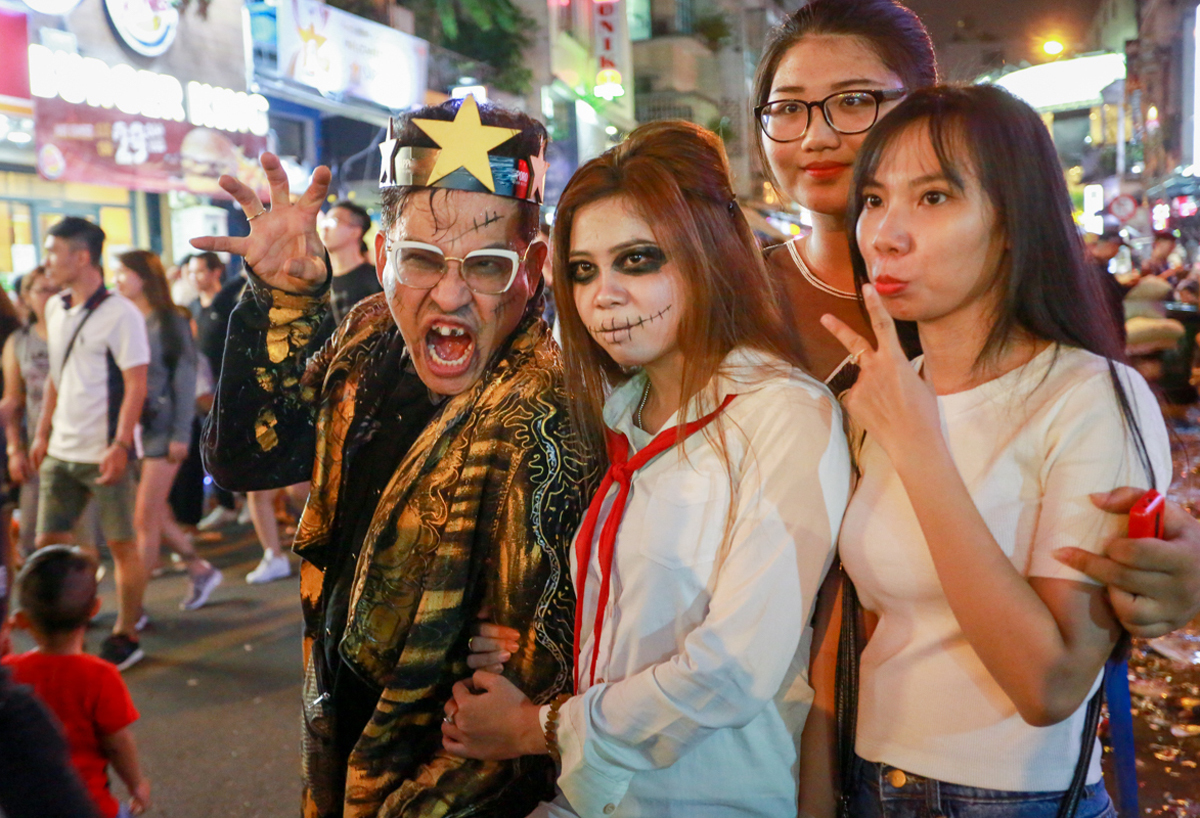 Điểm vui chơi thú vị đêm Halloween tại TP.HCM - 1