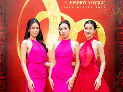 Giai nhân diện tone hồng đổ bộ show “AN” của Lê Thanh Hòa
