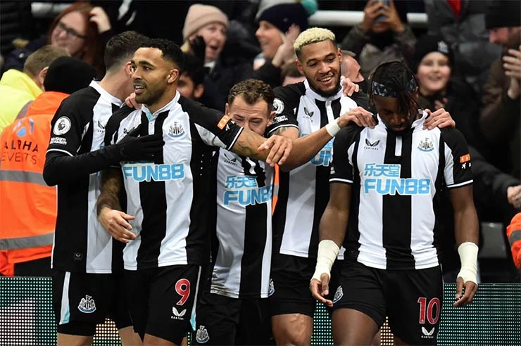 Dự đoán vòng 14 Ngoại hạng Anh: Man City tiếp tục bám Arsenal, Newcastle mơ vào top 3 - 3
