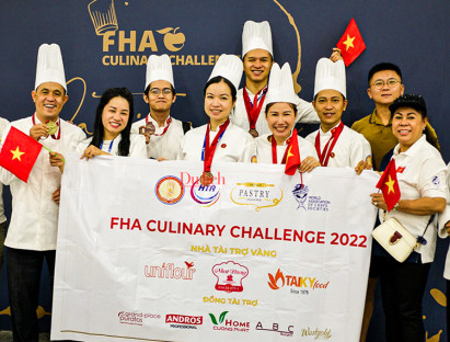 Ăn gì - Việt Nam thắng lớn tại cuộc thi Bánh Quốc Tế Singapore
