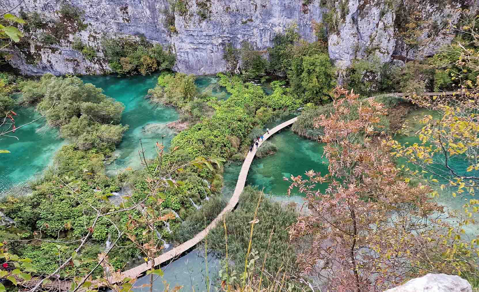 Choáng ngợp vẻ đẹp mùa Thu ở vườn quốc gia Plitvice, Croatia - 2