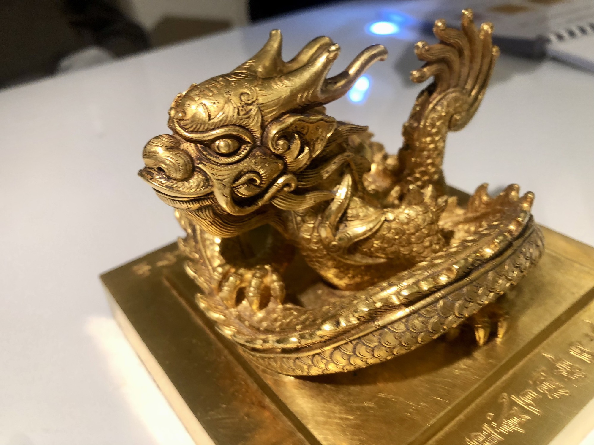 Ấn vàng “Hoàng đế chi bảo” sẽ trở về Việt Nam trong thời gian sớm nhất - 2