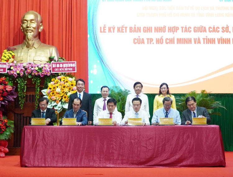 TP.HCM và tỉnh Vĩnh Long bắt tay đầu tư về du lịch, thương mại