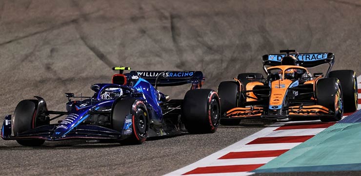 Đua xe F1, chặng Abu Dhabi GP: Tranh đoạt Á vương - 4