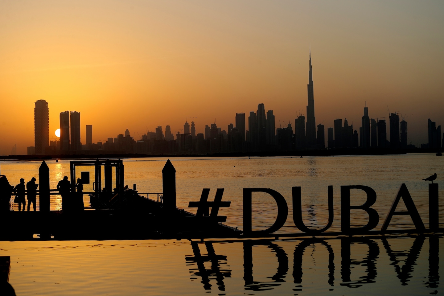 Cảnh sát Dubai tiết lộ điều nên và không nên làm mùa World Cup - 2