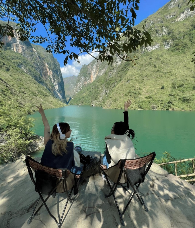 Điểm camping có view nhìn trọn vẹn vẻ hùng vĩ ở sông Nho Quế - 7