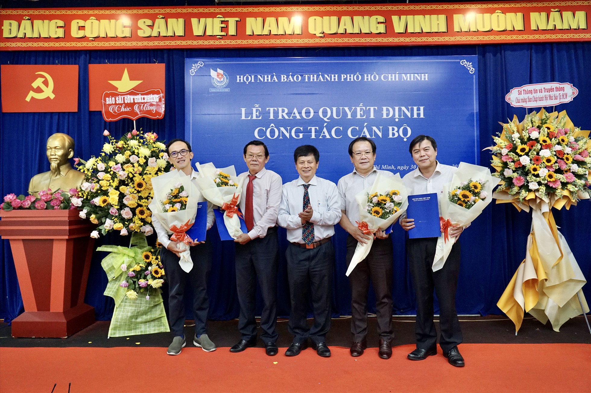 Ông Nguyễn Tấn Phong làm Chủ tịch Hội Nhà báo TP.HCM - 2