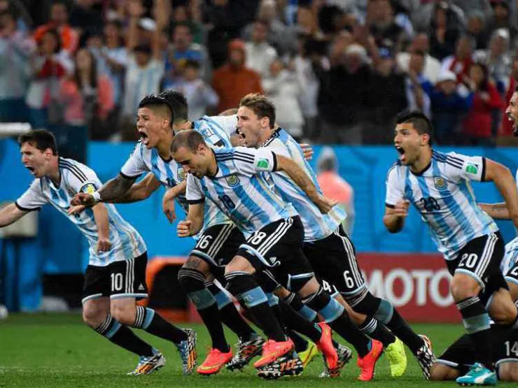 Argentina đấu Hà Lan tứ kết: Hồi ức đẹp của Messi, ngày Van Gaal bất lực - 2