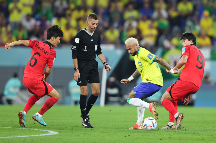 Neymar trở lại khơi nguồn cảm hứng cho Brazil: Ăn mừng ý nghĩa cùng sao MU - 1