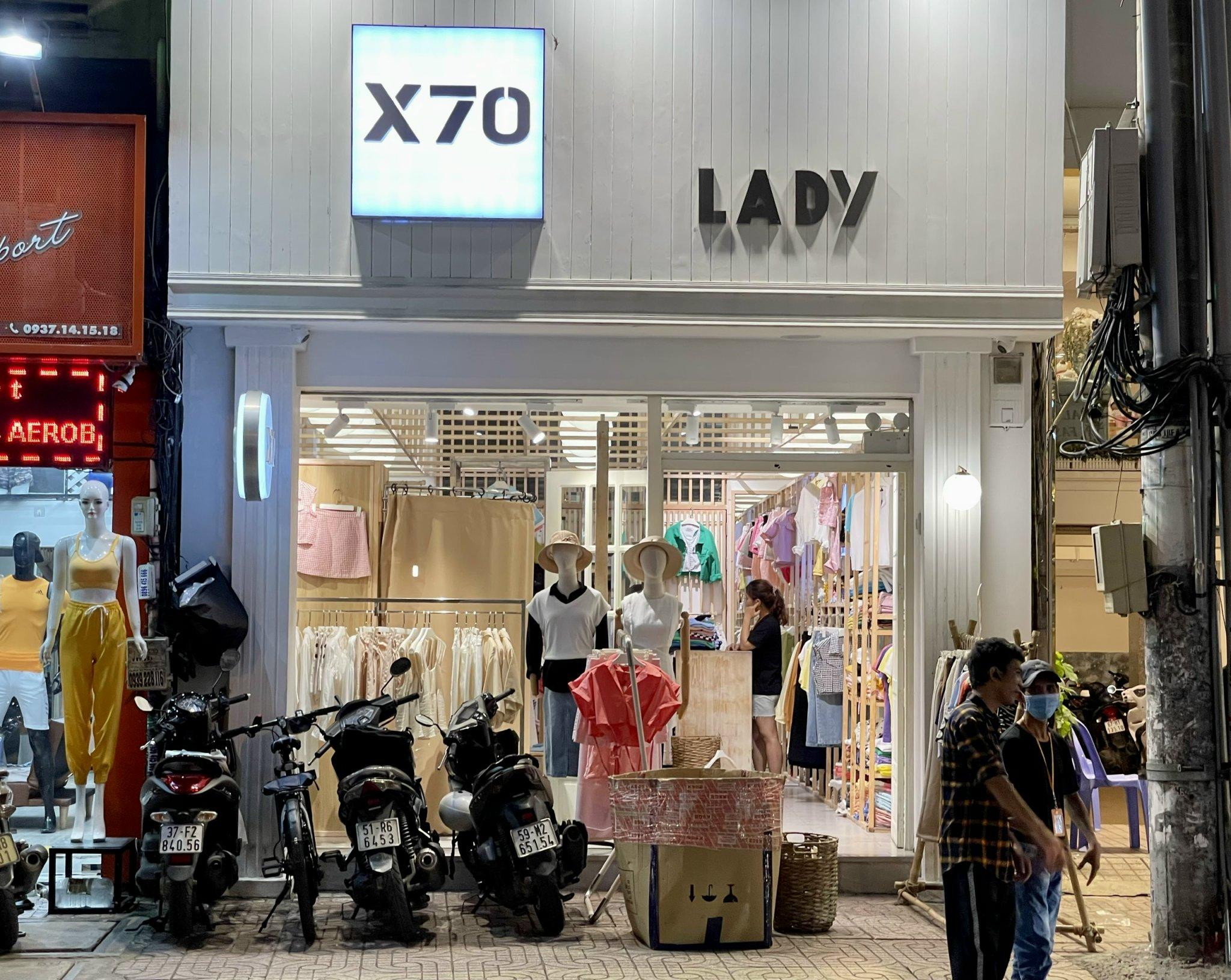 Mùa thời trang giảm giá ảm đạm ở Sài Gòn - 5