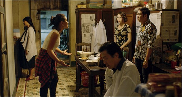 Phim Việt Nam 'Đêm tối rực rỡ' dự giải Quả Cầu Vàng danh giá - 1
