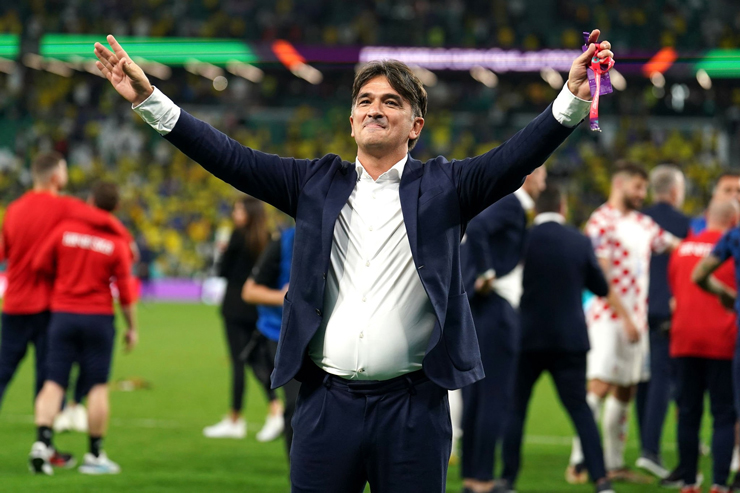 Croatia đả bại Brazil: HLV Tite tuyên bố từ chức, HLV Dalic "bật tung" cảm xúc - 1