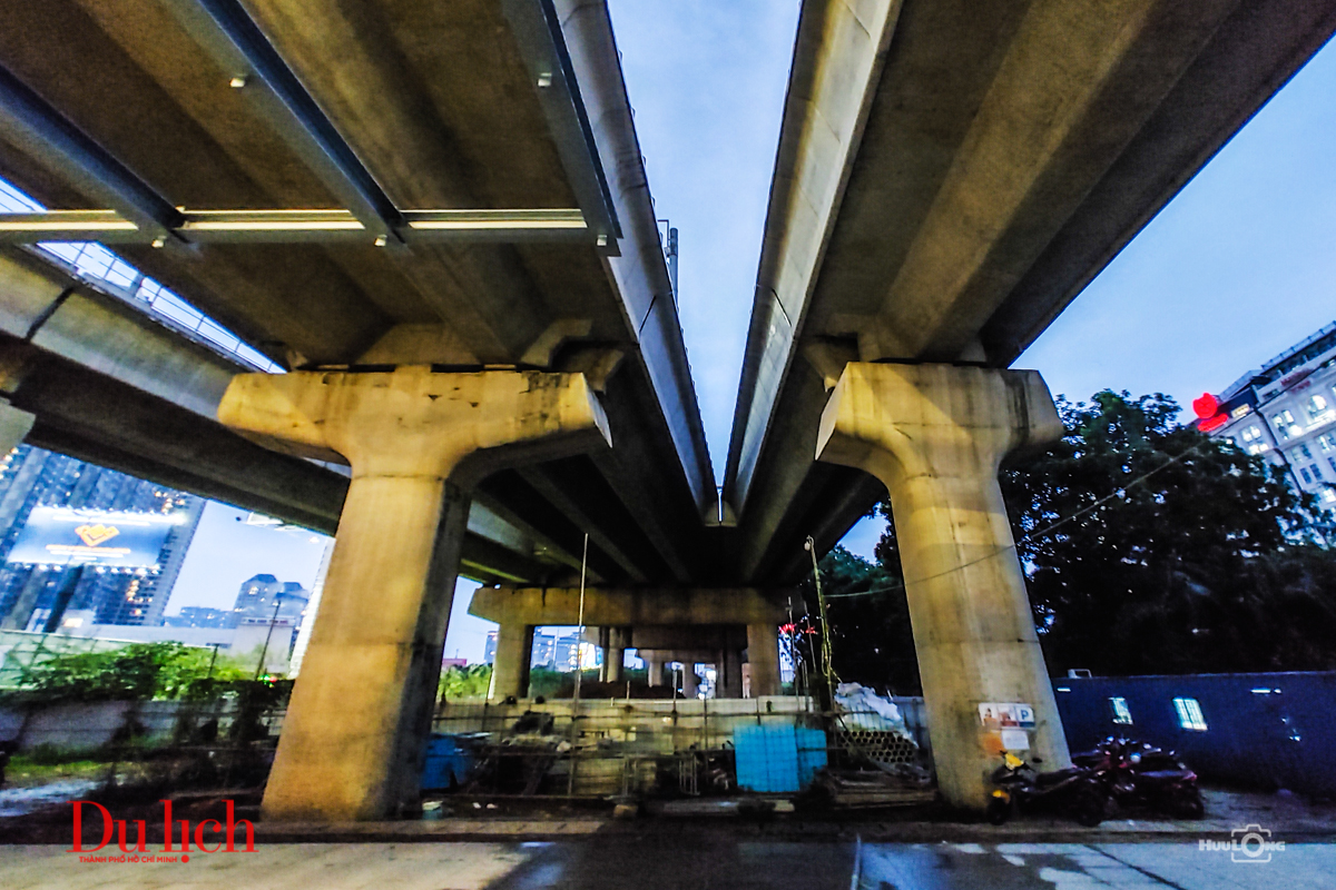 Tàu Metro số 1 chạy thử nghiệm lần đầu tại TP.HCM - 9