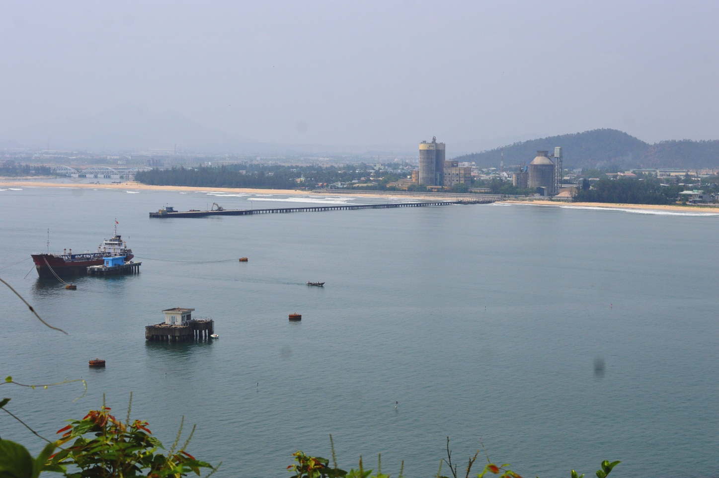 Đà Nẵng khởi công dự án Bến cảng Liên Chiểu - 2