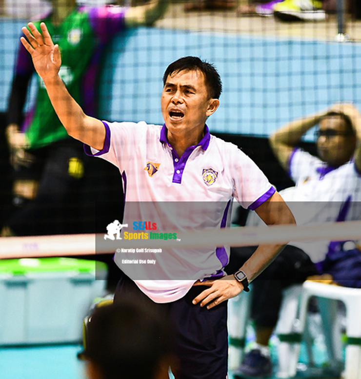 Hot girl bóng chuyền Thu Hoài khoe quà xinh, Trà Giang ra mắt giải Thái Lan khi nào? - 6