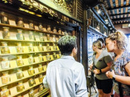 Đến quận 10 nghe kể chuyện Đông y